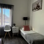 Molnby 여관 4*