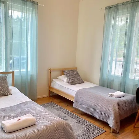 Molnby Inn 4*